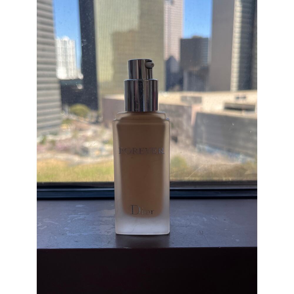 Dior Forever